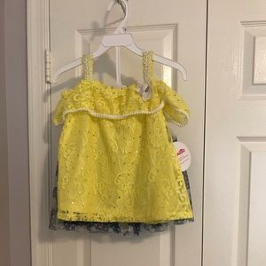 Blouse and skirt set